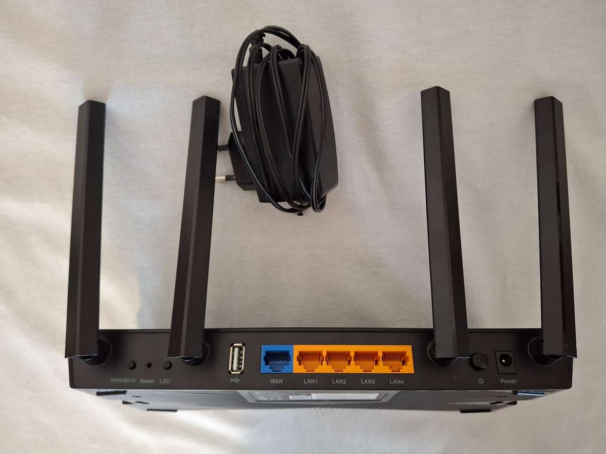 TP-Link Archer AX20 AX1800 Dual-Band Wi-Fi 6 Router