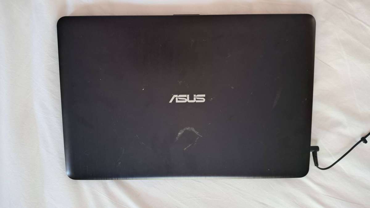 Asus X541s Laptop