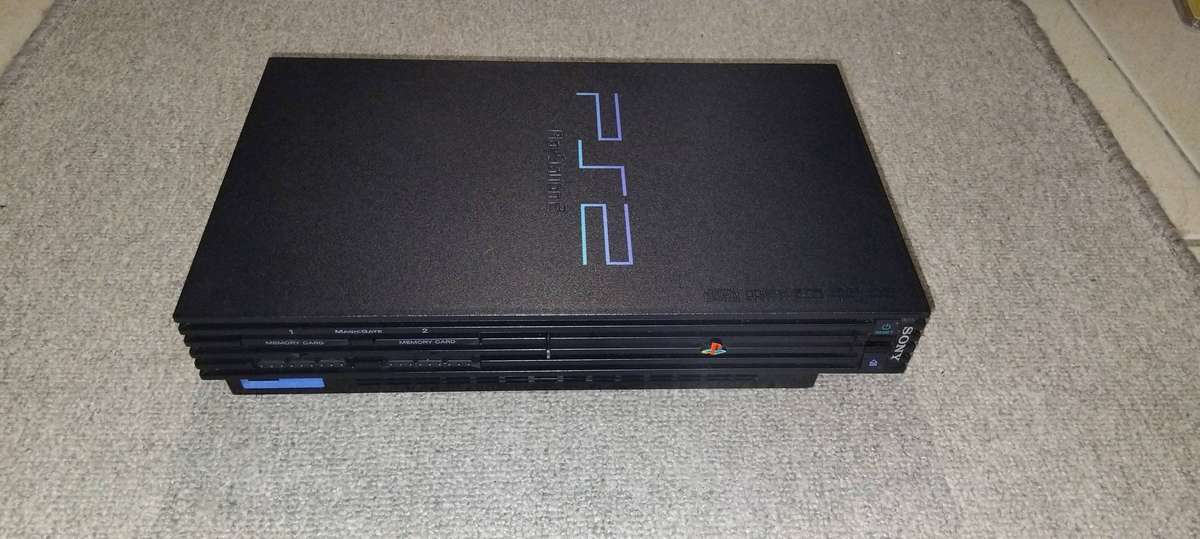PS2 Console Bundle