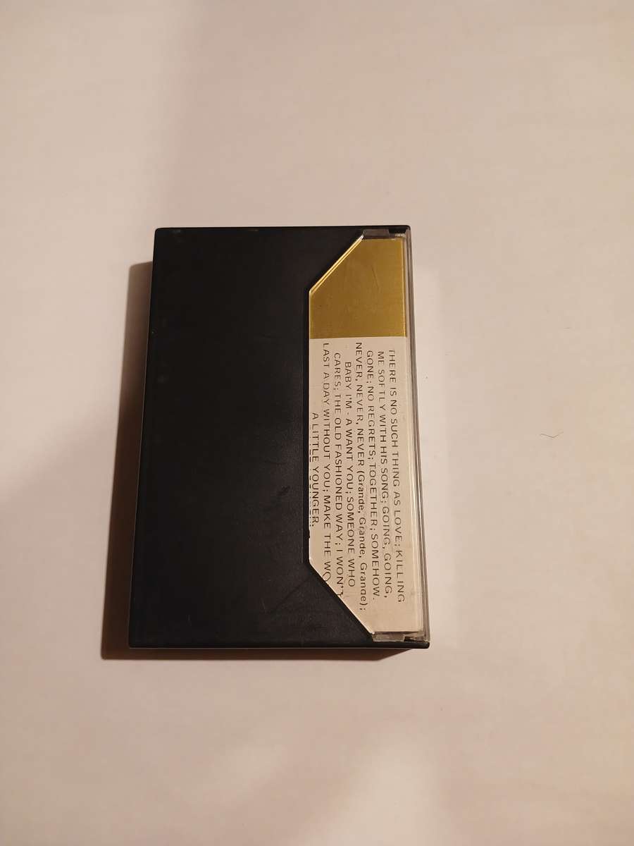 Shirley Bassey, Never, Never, Never Cassette