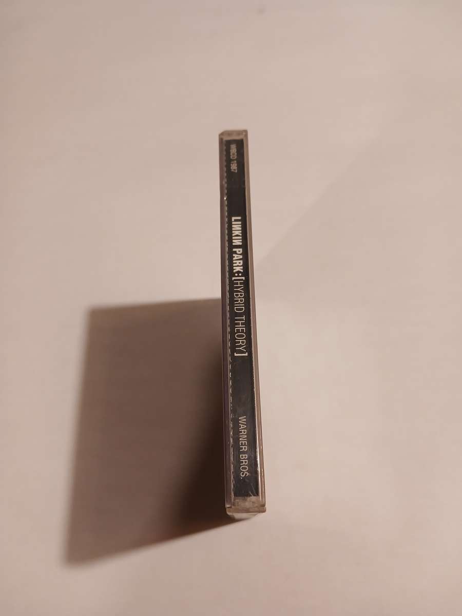Linkin Park, Hybrid Theory CD