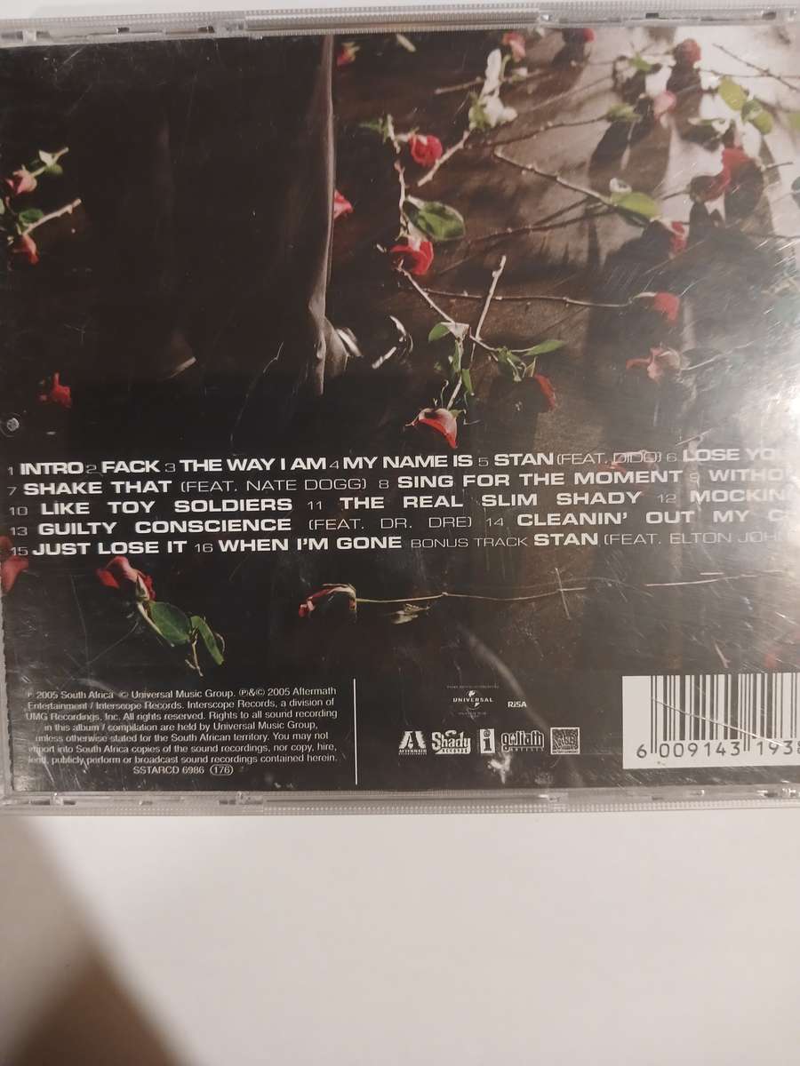 Eminem, Curtain Call, The Hits CD