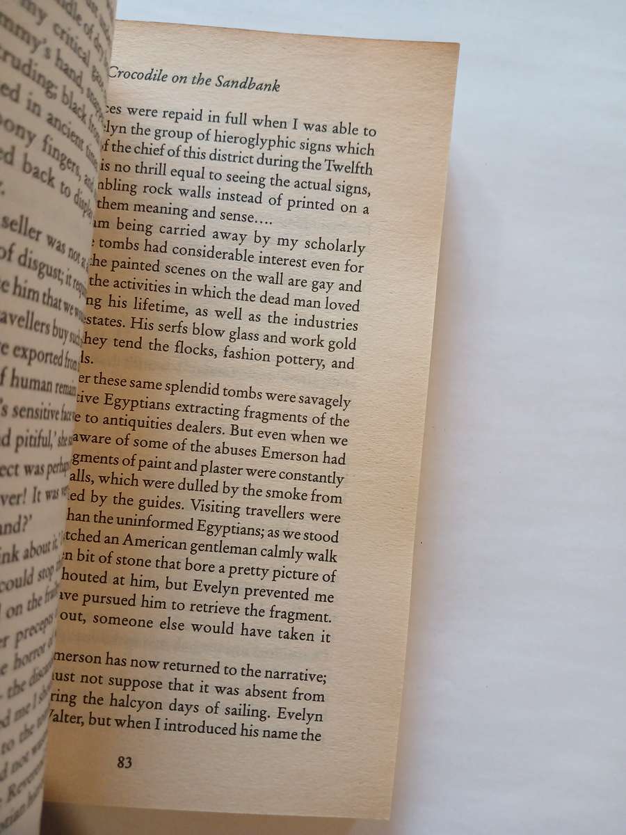 Elizabeth Peters, Crocodile on the Sandbank