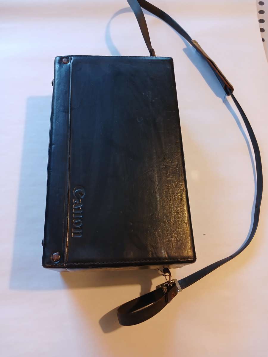 Canon Super 8, Auto Zoom 814 Movie Camera