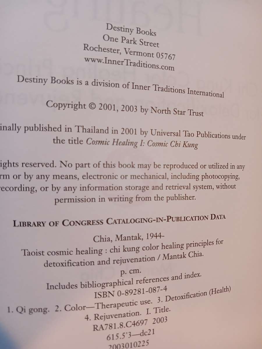 Taoist Cosmic Healing by Mantak Chia