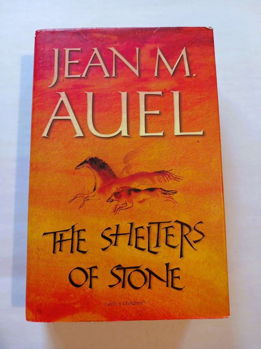 The Shelters of Stone by Jean M. Auel, Earth's Children, First Edition