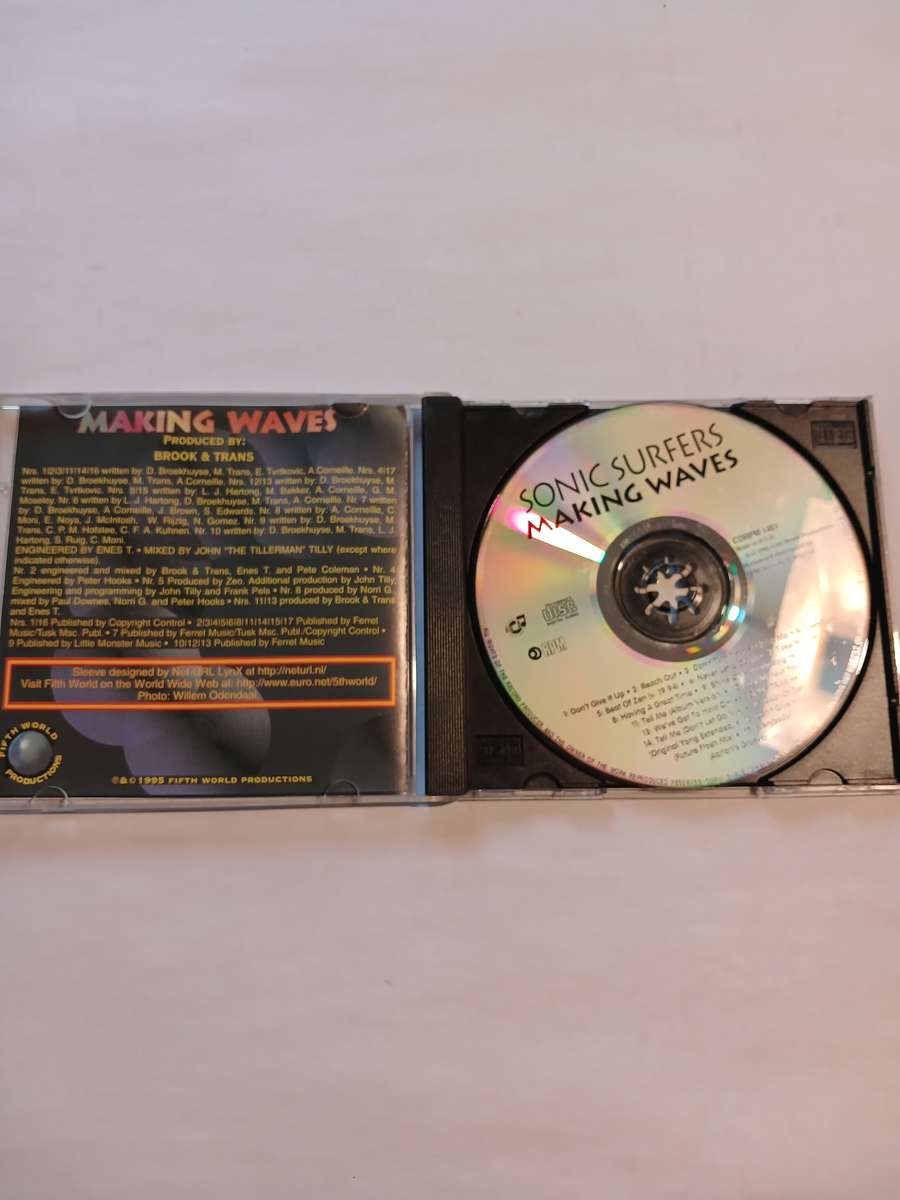Sonic Surfers, Making Waves CD
