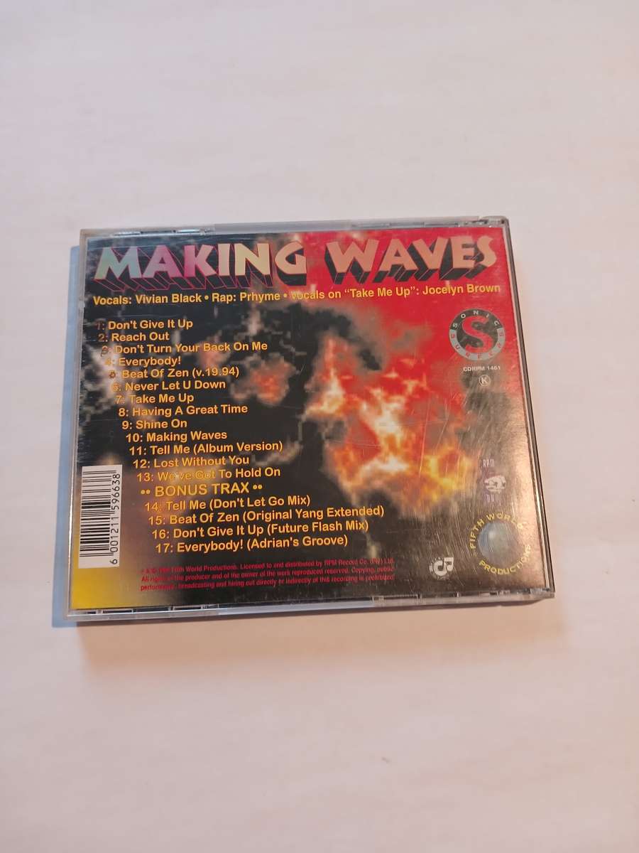 Sonic Surfers, Making Waves CD