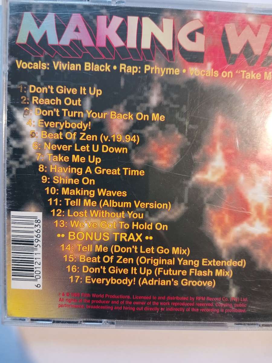 Sonic Surfers, Making Waves CD