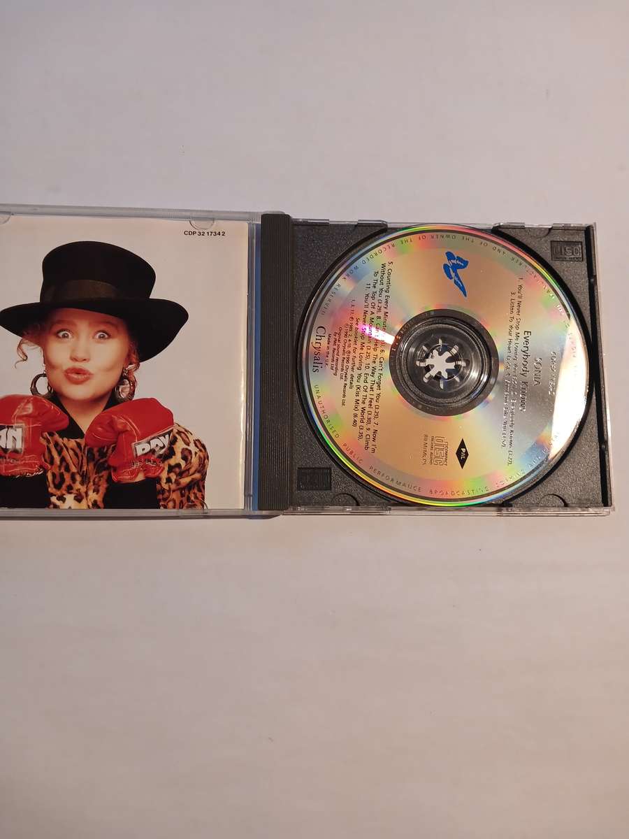 Sonia, Everybody Knows CD, UK