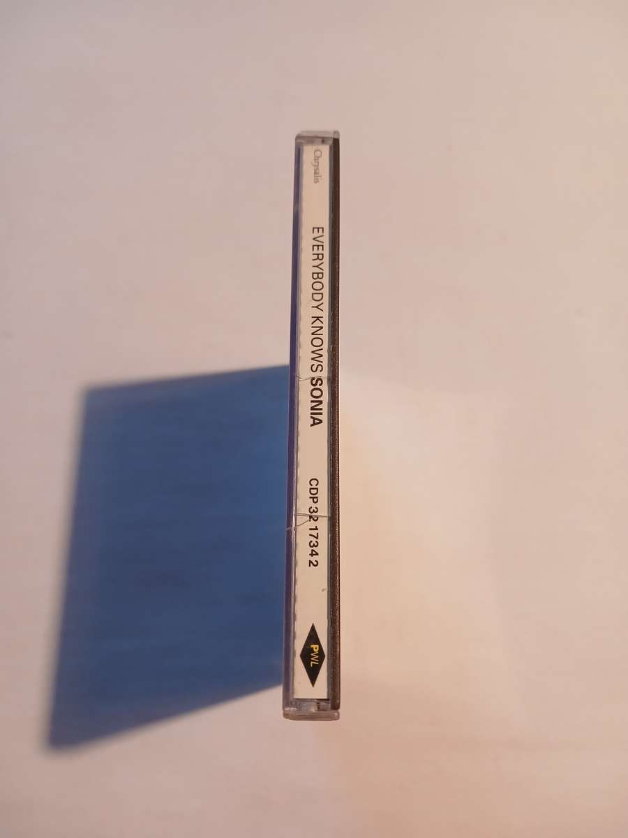 Sonia, Everybody Knows CD, UK
