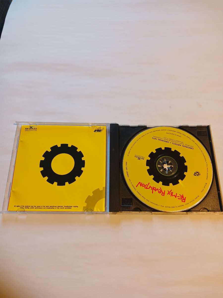 Remix Revolution CD