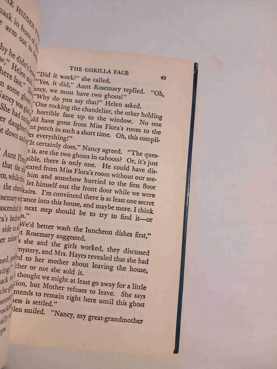 The Hidden Staircase by Carolyn Keene, Nancy Drew