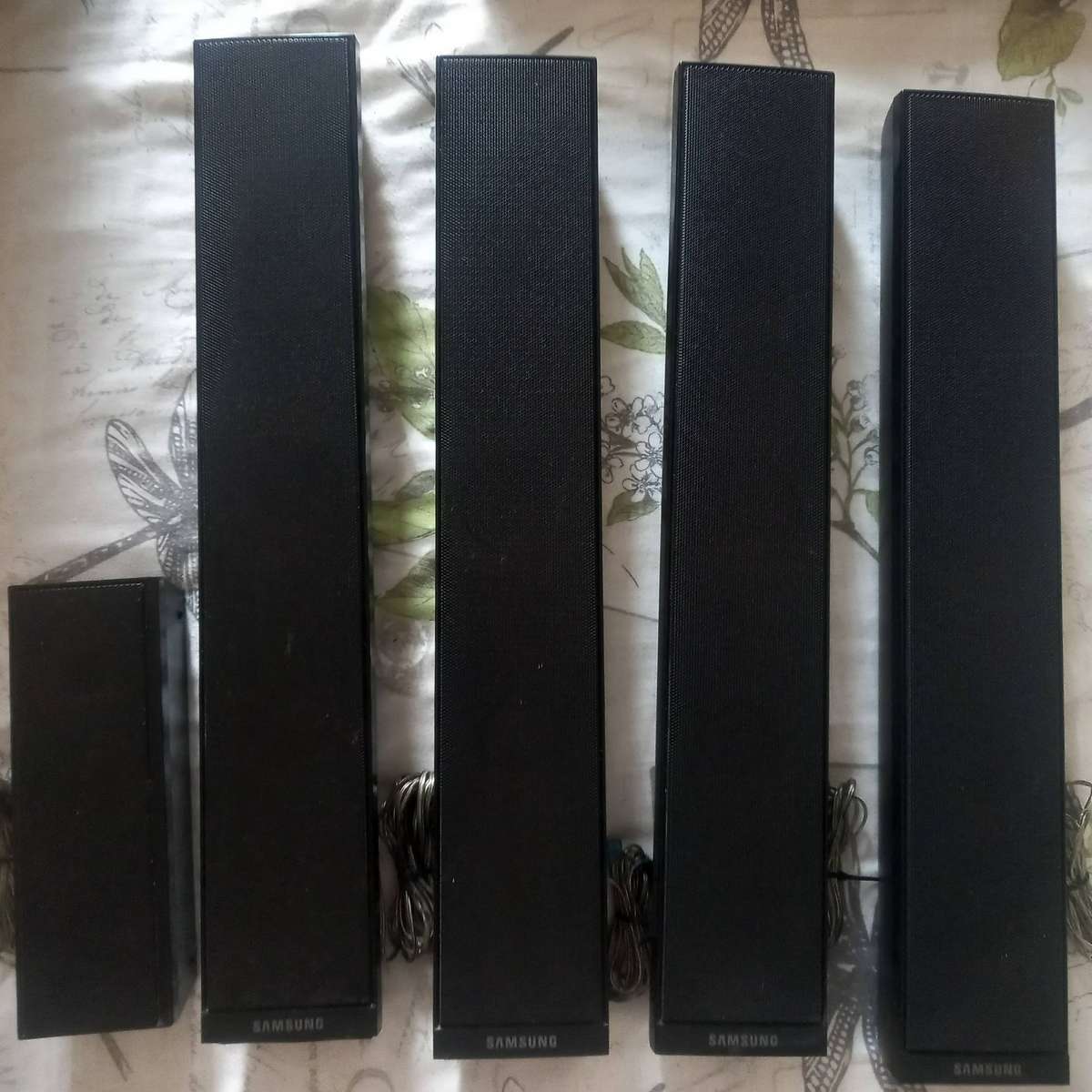 Samsung surround sound