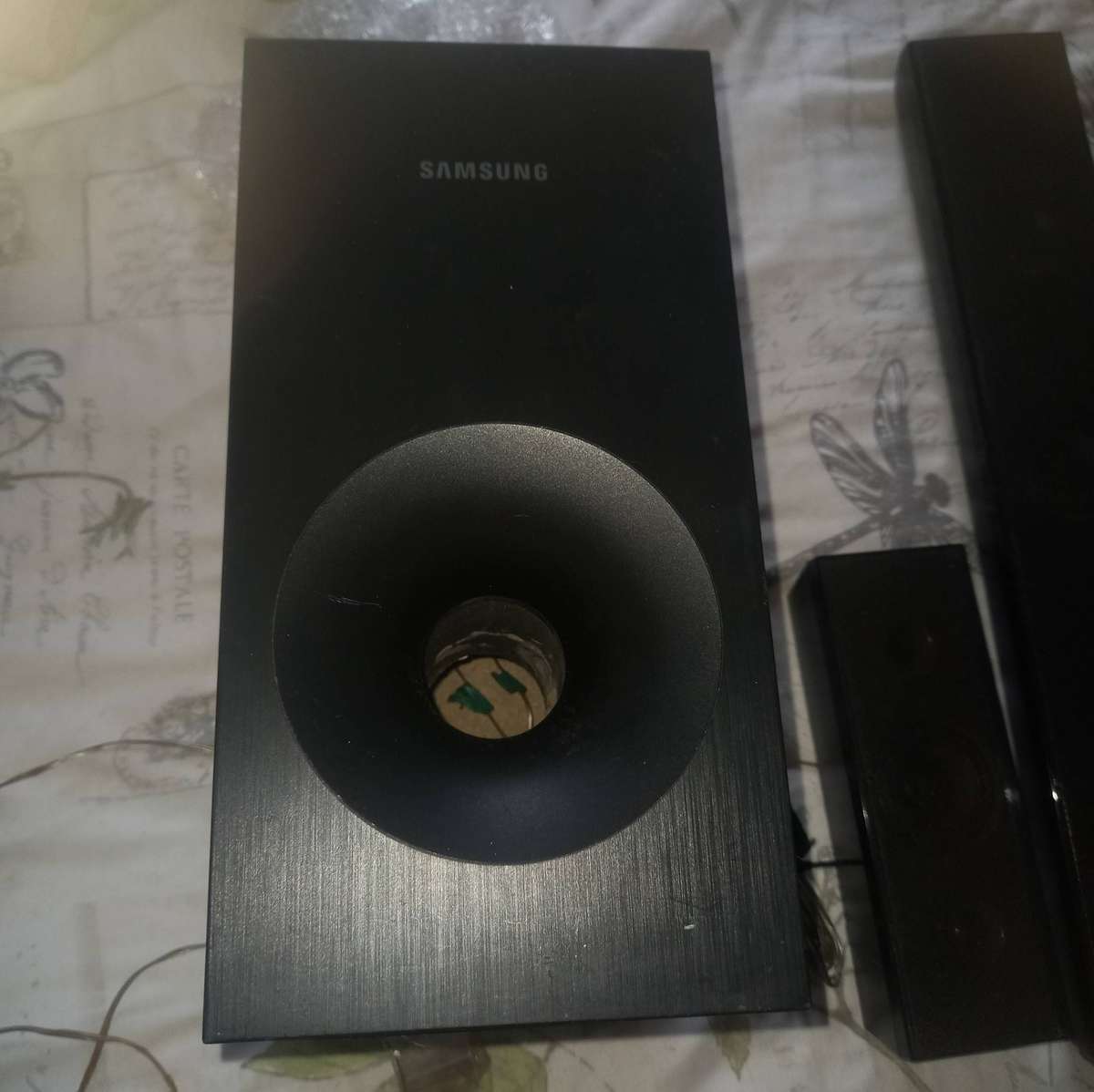 Samsung surround sound