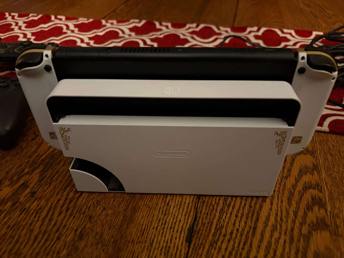 Nintendo Switch OLED Tears of the Kingdom Bundle
