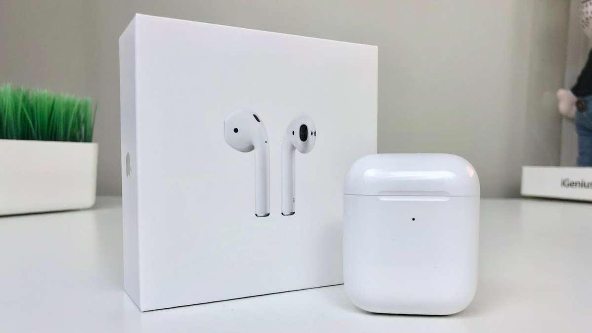 Apple AirPods (2nd Gen)