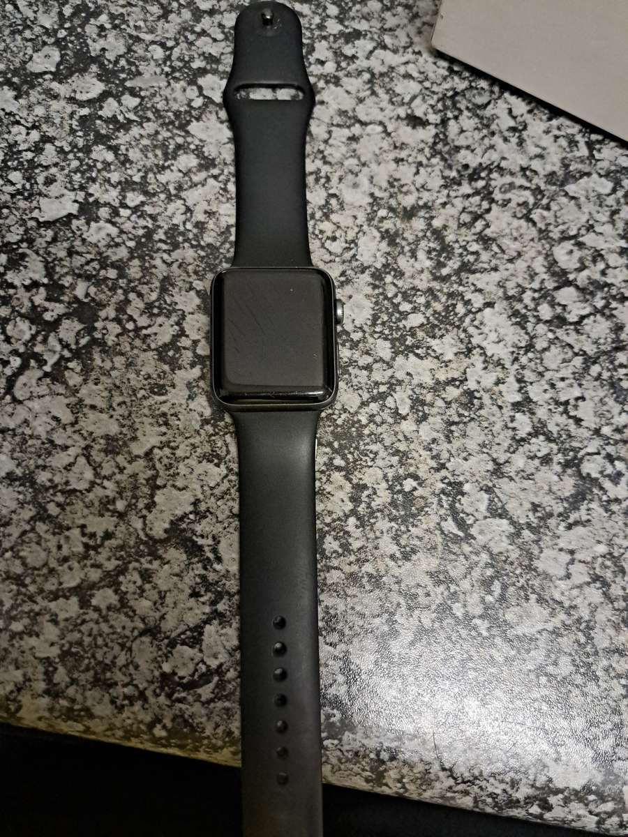 Apple Watch Series 2 watch For Parts  Watch is locked