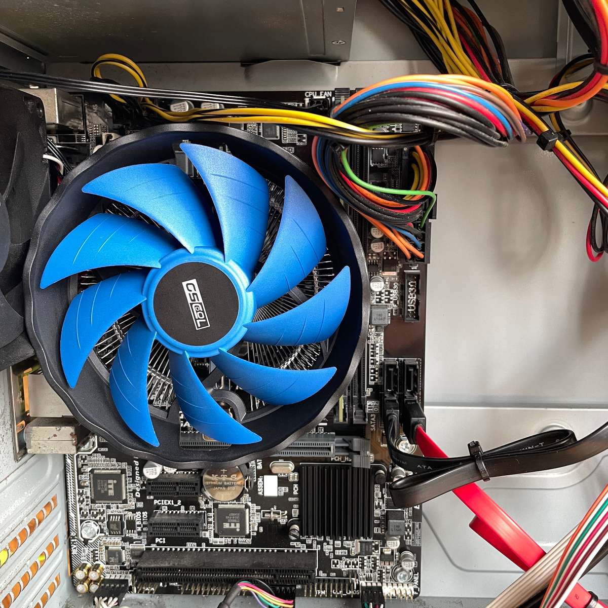 HP i5 6th Gen, 256GB SSD, 4GB DDR4 RAM