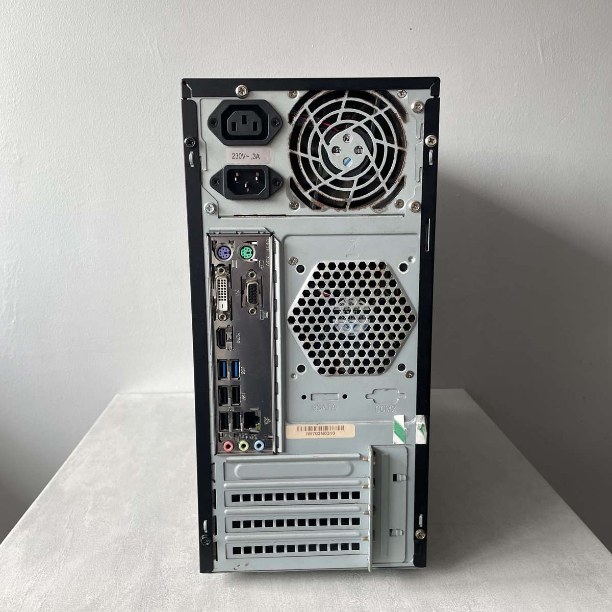 HP i5 6th Gen, 256GB SSD, 4GB DDR4 RAM