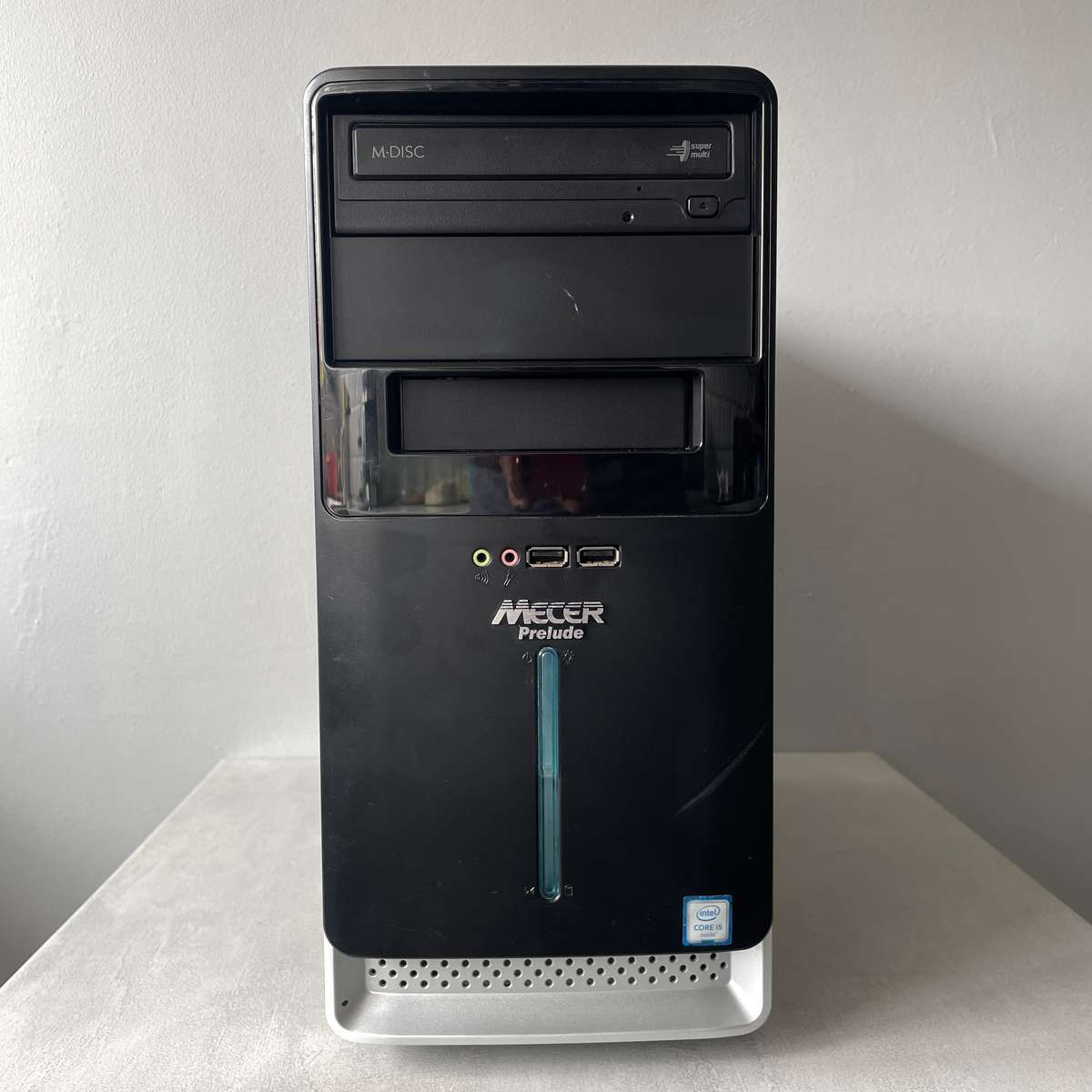 HP i5 6th Gen, 256GB SSD, 4GB DDR4 RAM