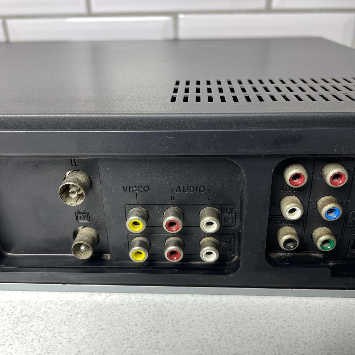 Samsung VHS DVD combo player