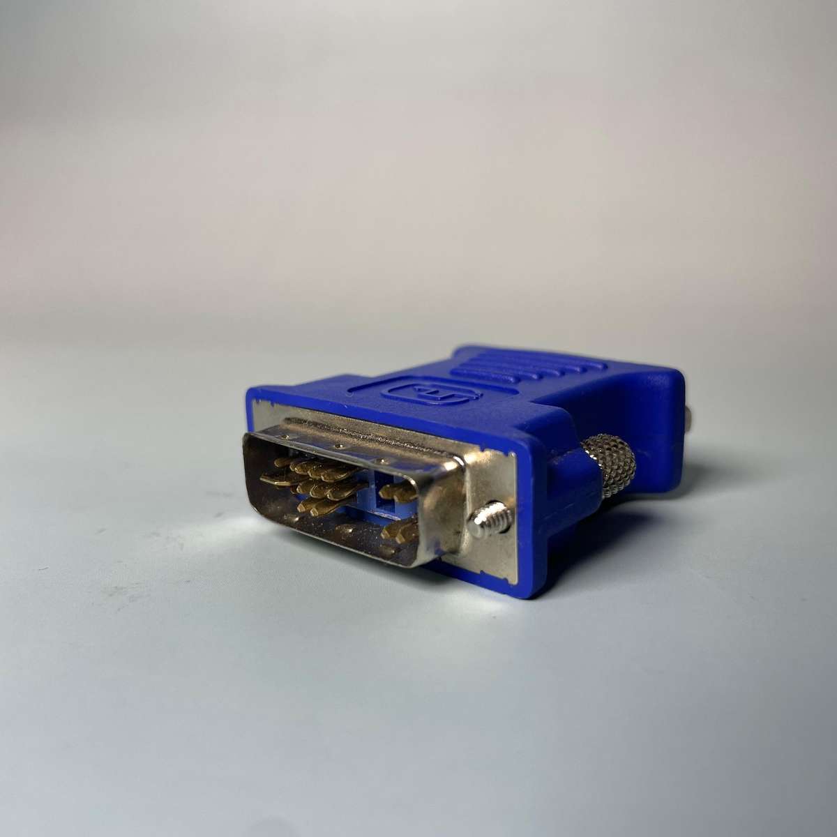 DVI to VGA Converter