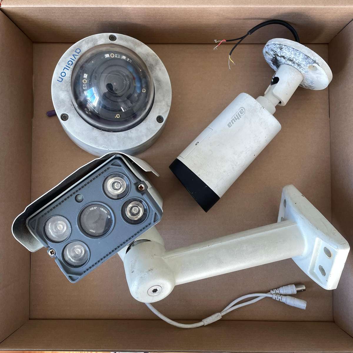 Lot Untested CCTV Cameras