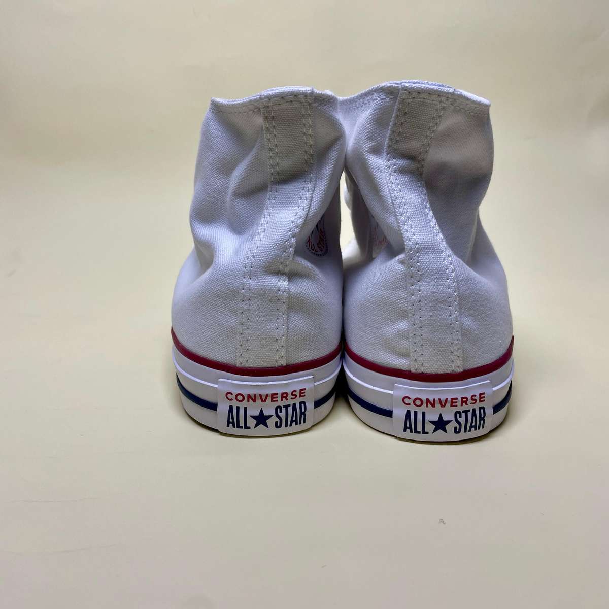 Men Converse All Stars High Top White Size 9