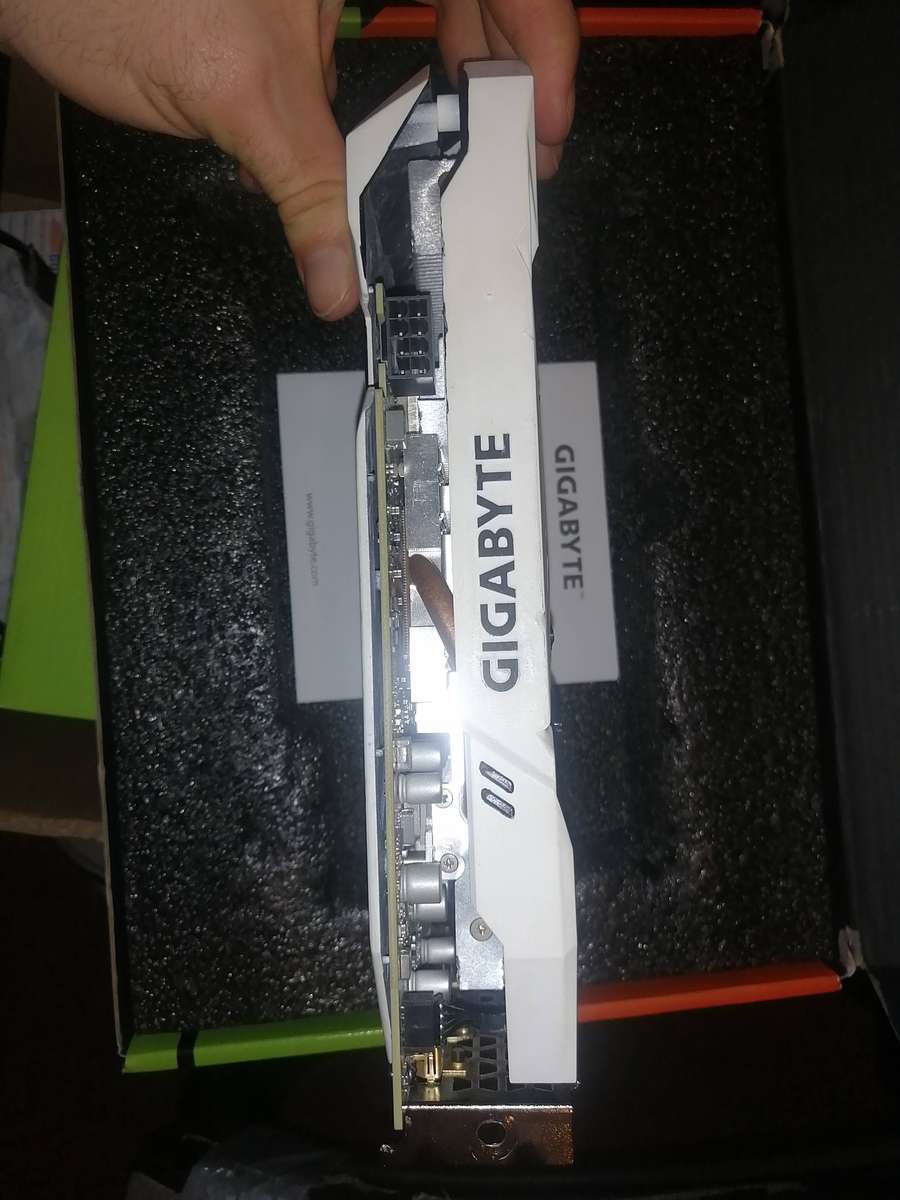 GIGABYTE GEFORCE GTX 1660Ti "Clearance"