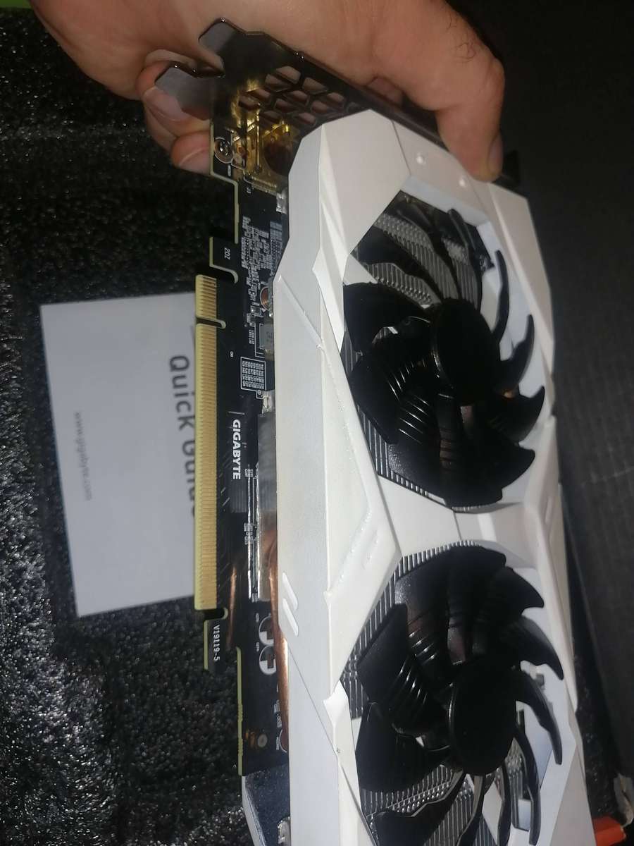 GIGABYTE GEFORCE GTX 1660Ti "Clearance"