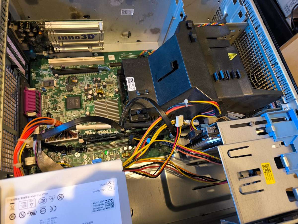 Dell Optiplex Desktop PC, E5400 2.7GHz Dual Core, 2GB Ram, 250GB HDD