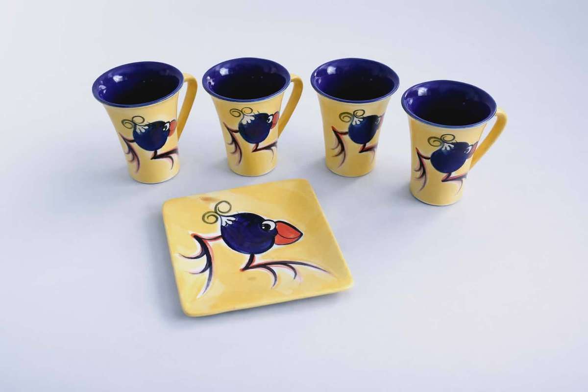 Unique 4 Cups Mugs and Plate from Pataka, New Zealand
