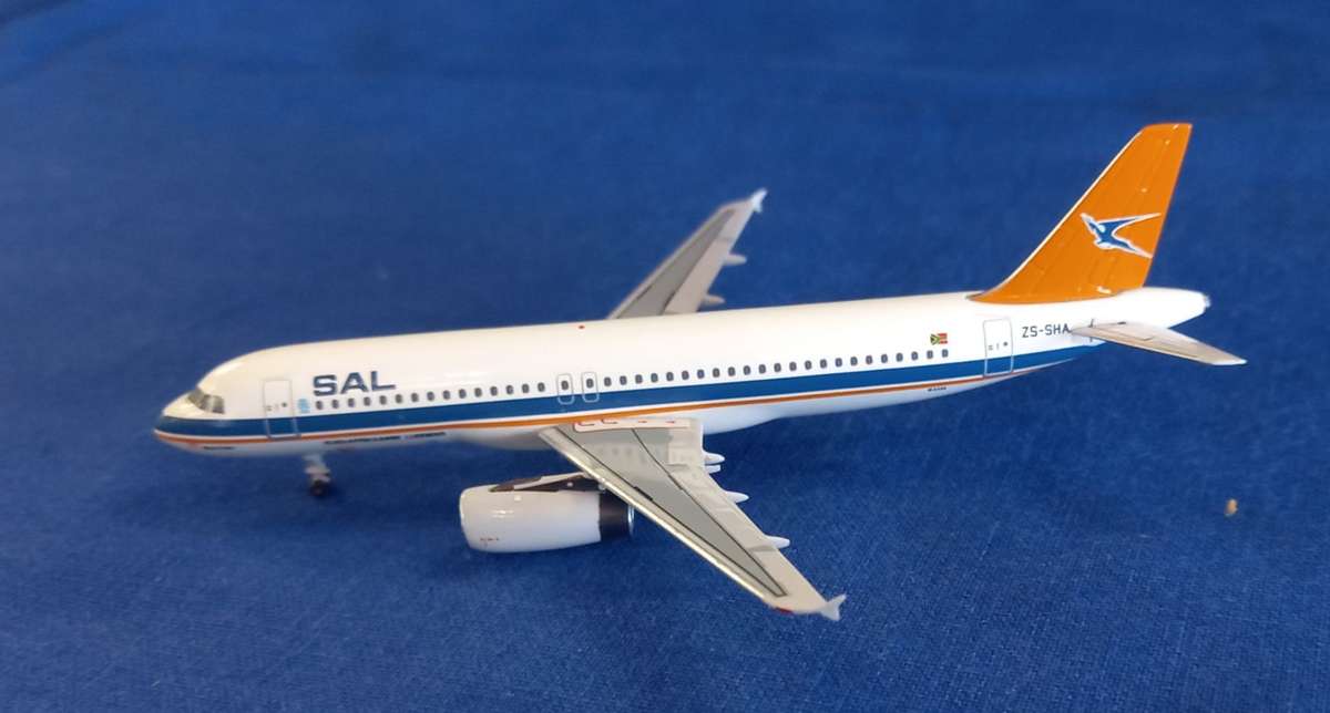 Airbus A320 South African Airways - 1/400 Scale (Aeroclassics)(ACZSSHA)(TAS013164)