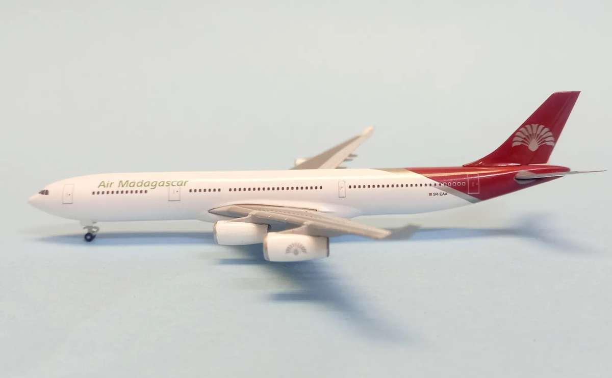Airbus A340-300 Air Madagascar - 1/500 Scale (Herpa)(HW524889)(PW0022)