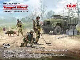 Danger Mines - Vehicle and mine sweepers - 1/35 Scale (ICM 35018)