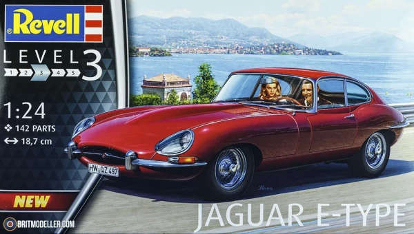 Jaguar E-Type Coupe  - 1/24 Scale (Revell 07668)