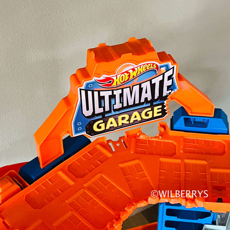 Hot Wheels Ultimate Garage T-Rex Attack