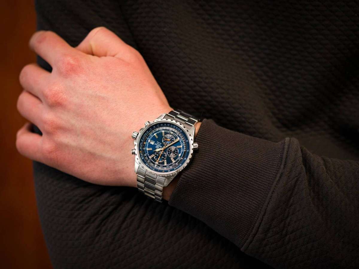 CASIO Mens Edifice Slide Rule XL Chronograph Watch EF-527D