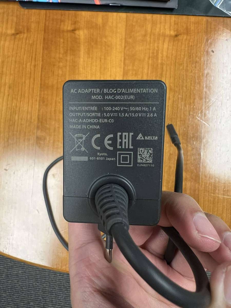 Original Nintendo Switch/Switch Lite Charger (HAC-002)