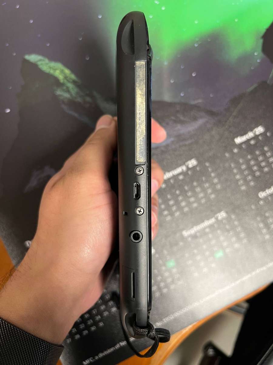 PS Vita Slim (PCH-2000 series)