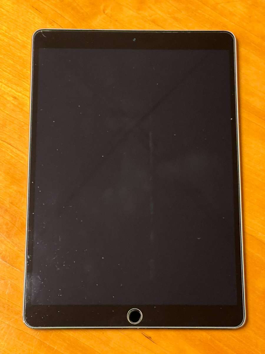 IPad Pro 10.5 (2017) 256GB WIFI & Cellular