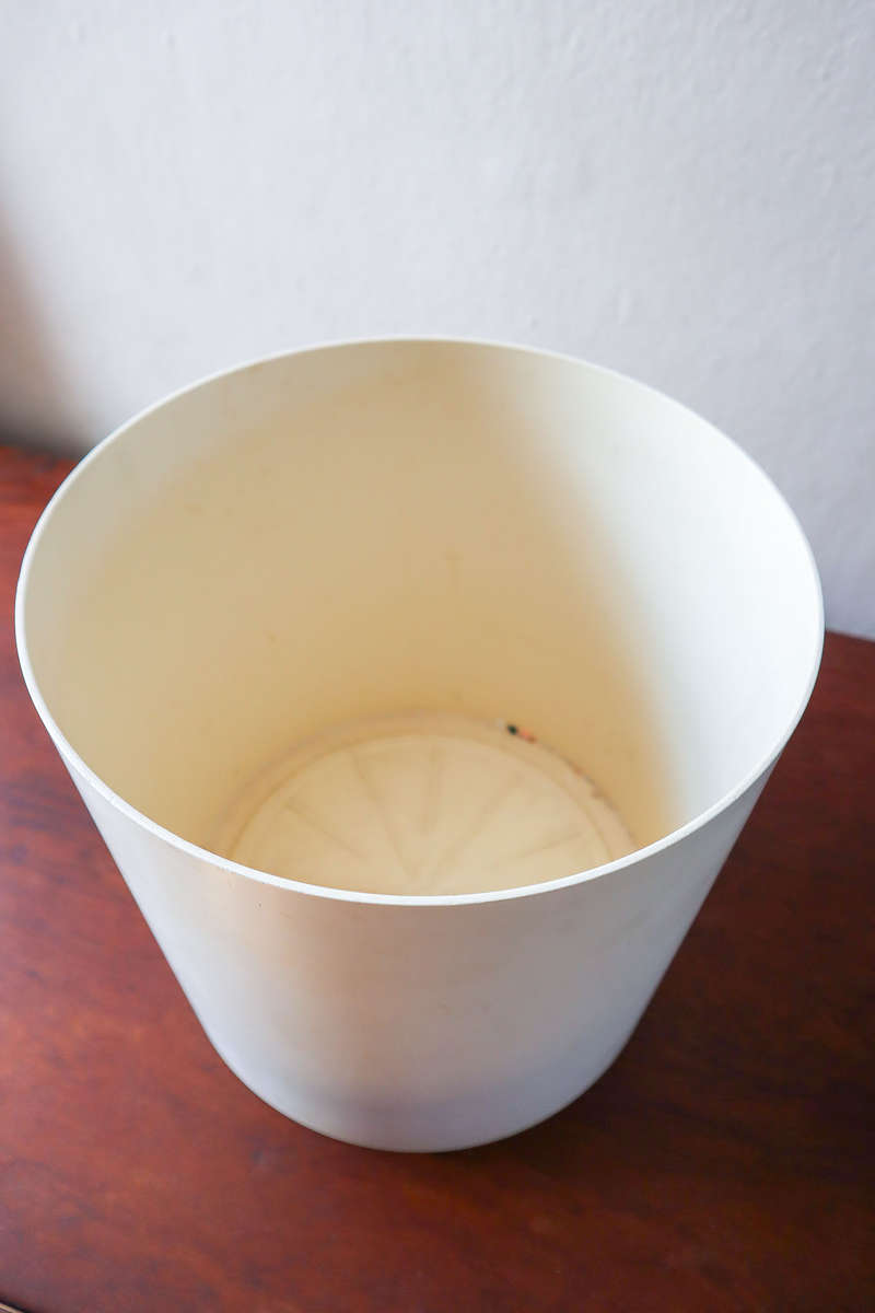 Waste paper bin Model 4660 by Gino Colombini for Kartell, 1970