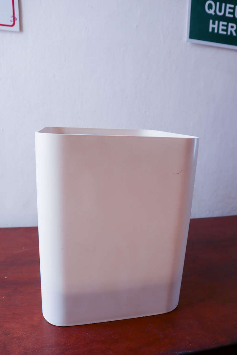 Plastic BASKET model 4672, designed by Ufficio Tecnico Kartell