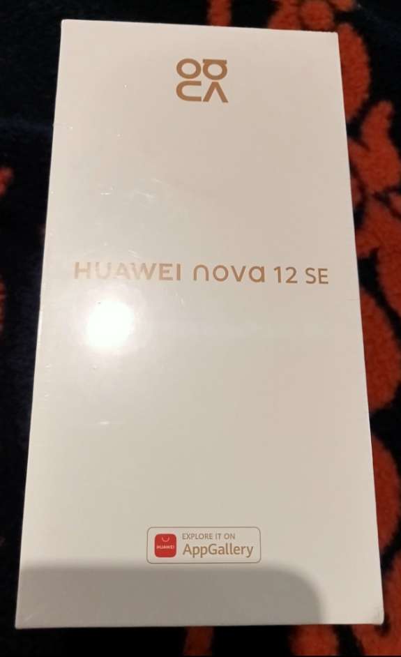 Huawei Nova 12 SE + Huawei Free buds 2 ***Still Sealed***