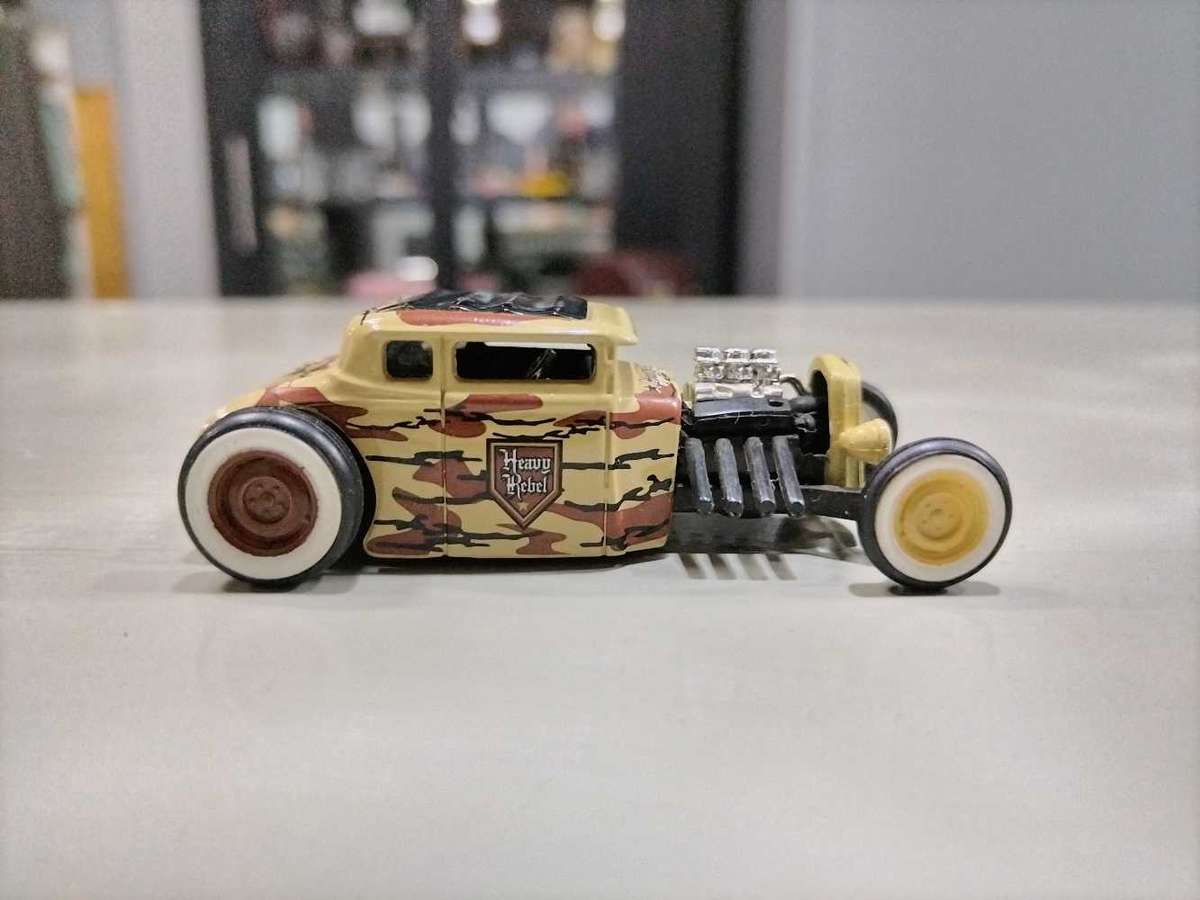 Maisto Boneshaker Loose