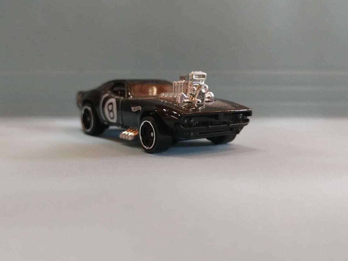 Hot Wheels Rodger Dodger