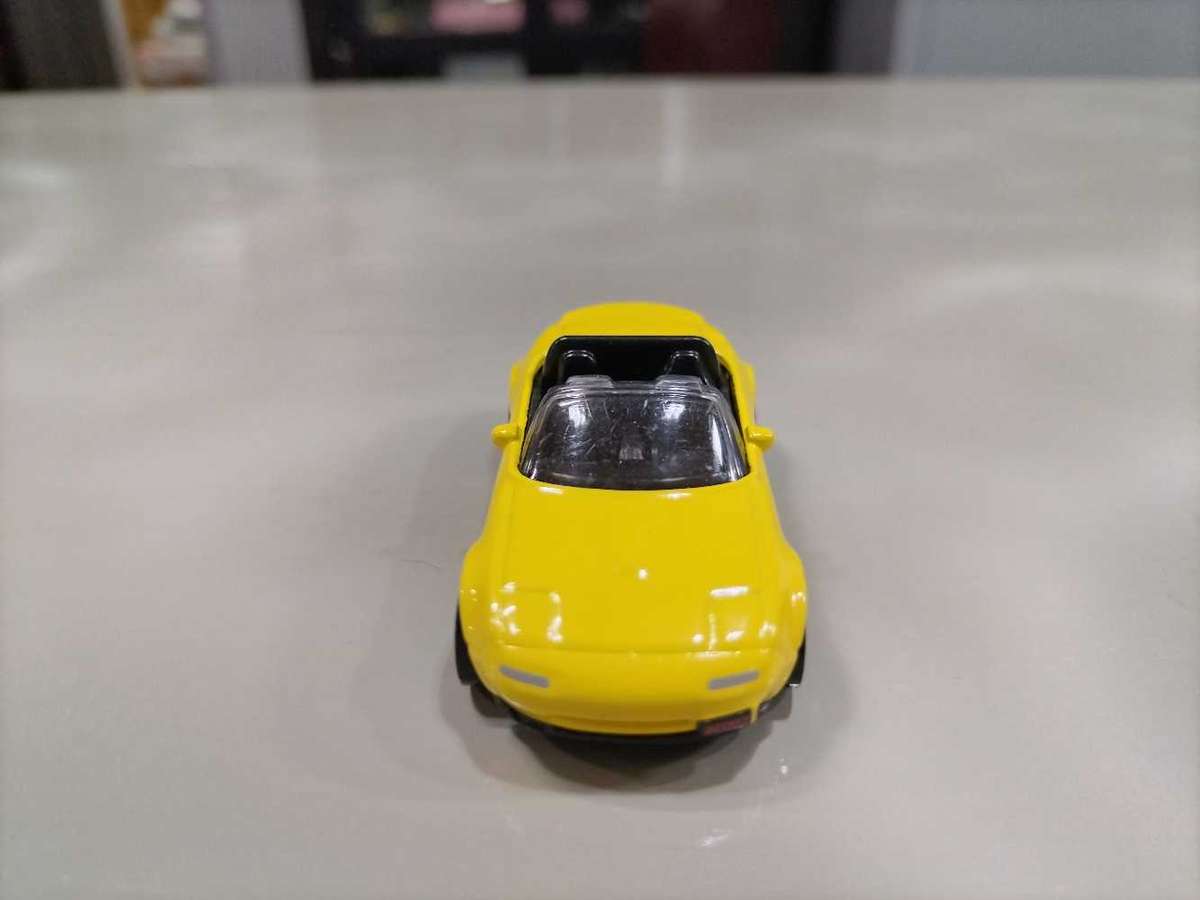 Hot Wheels '91 Mazda MX-5 Miata Loose