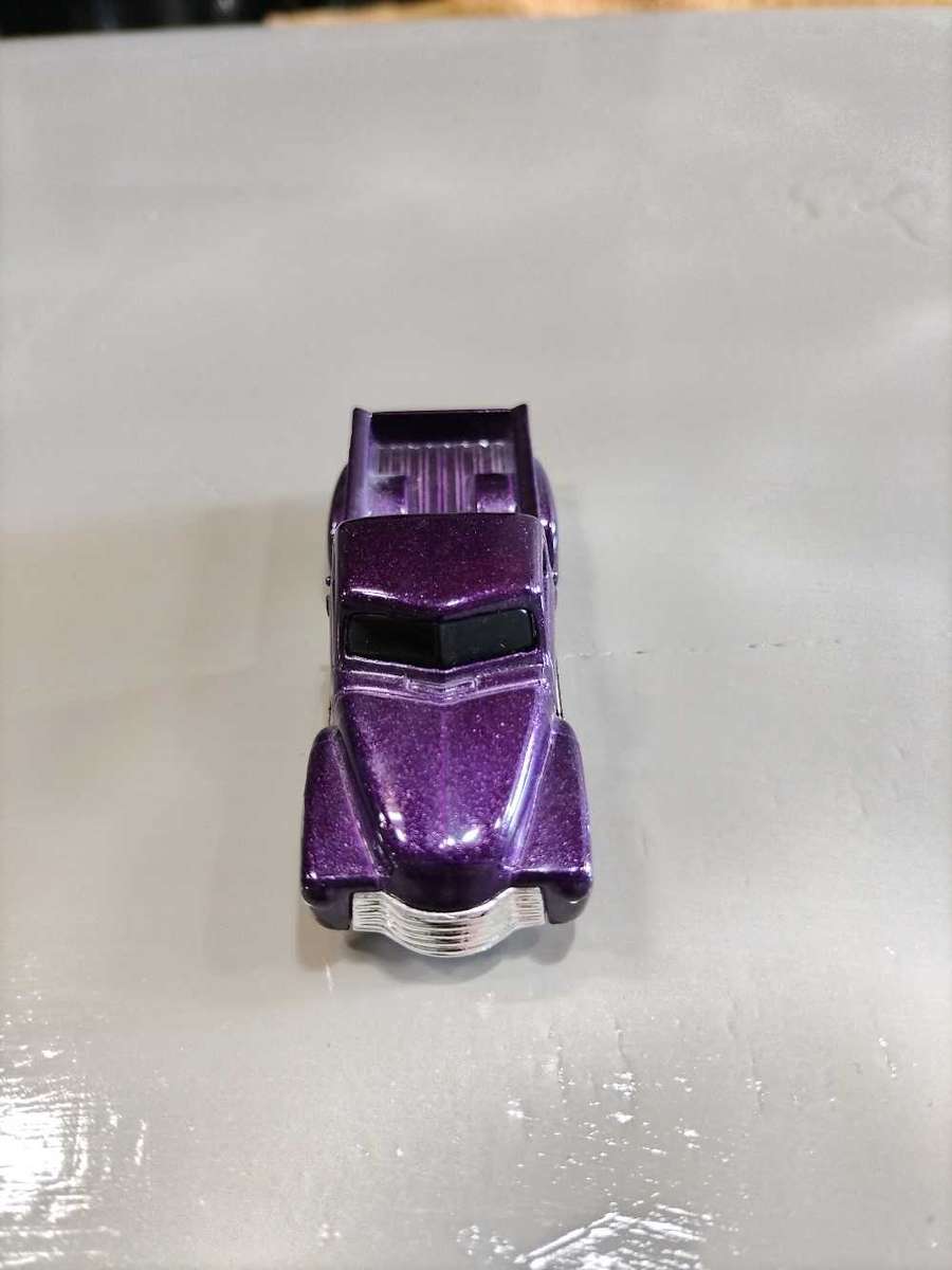 Hot Wheels '52 Chevy Pickup Loose - Retailer Exclusive: Walmart (U.S. market)