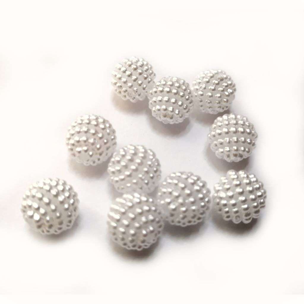 Beads / Acrylic Berry Beads - 10mm ball-  50pcs - white / Beads for crafting